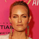 Amber Valletta