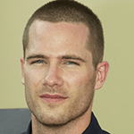 Picture of Luke MacFarlane,  Over There, Brothers & Sisters (2006–2011)
